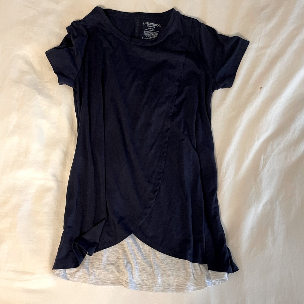 Motherhood nursing top